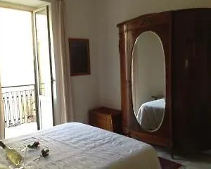 ** Hotel Al Capitello Italia